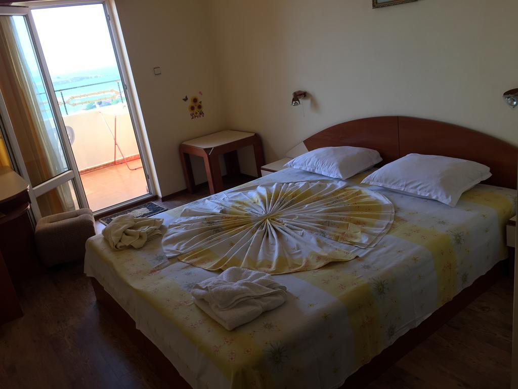 Guest House Hetodon Sozopol Esterno foto