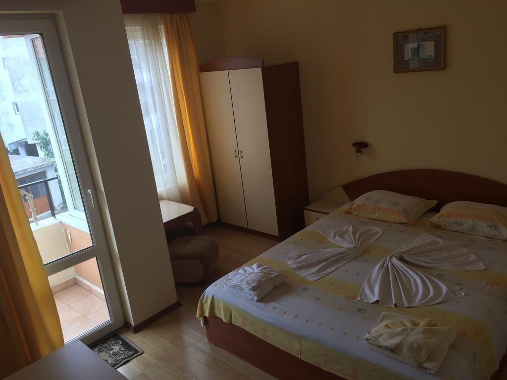 Guest House Hetodon Sozopol Esterno foto